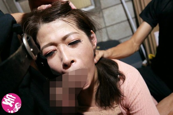 ノンストップ陵辱監禁！！暴漢男達に陵辱されてしまう巨乳熟女実録 松島香織