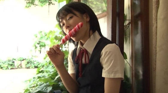 グラドル”國見まり”ちゃん、デビュー作で乳首見せた！電マ当てた！！「衝動サプライズ」