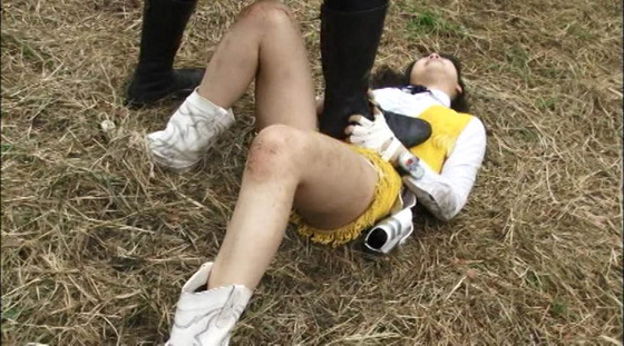 ”春原未来”ちゃんのお色気特撮「銀河特捜キャリバー」