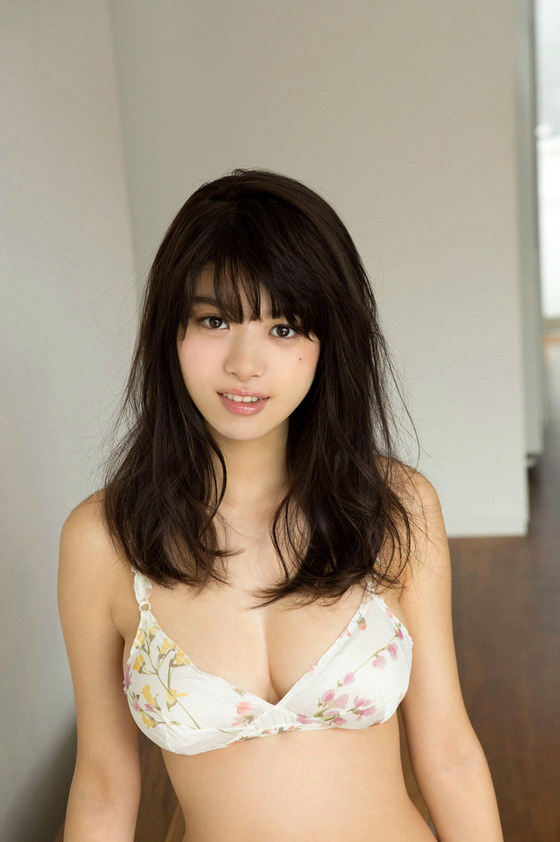 奇跡のスレンダー爆乳 グラドル”馬場ふみか”ちゃん画像 ②　濡れ透けTシャツがエロい！