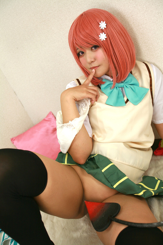 【Cutie Factory】奏（かなで）ちゃんの「ToLOVEる モモ」コス　