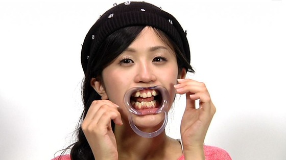 ”若菜亜衣”ちゃんの口内視姦