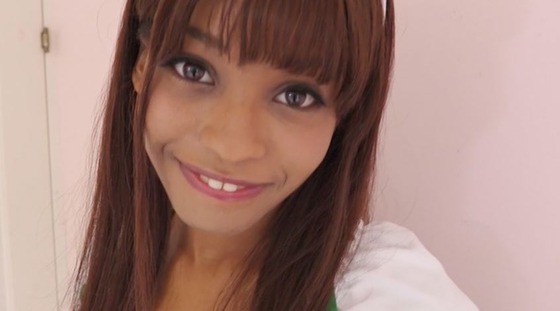 黒人美少女アイドル”あみなデュジャン”