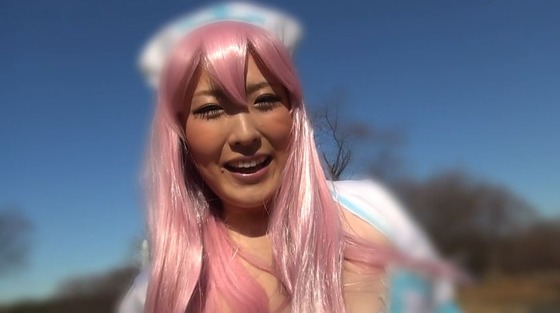 爆乳コスプレイヤー発情パイパン淫交撮影