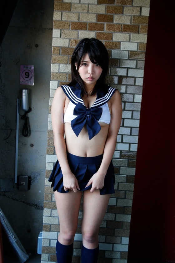 現役ナースが脱いじゃった！ グラドル”稀水こはく”「現役看護師さん」