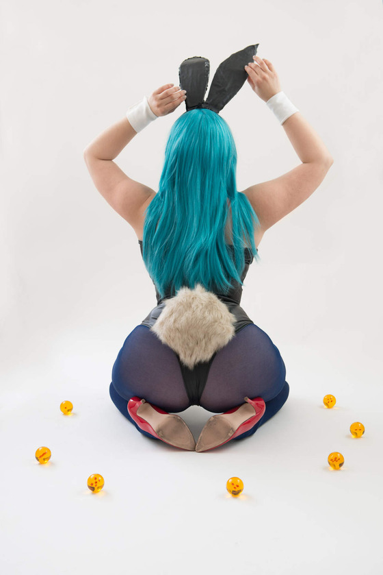 海外コスプレイヤー”momokun”のドラゴンボール ブルマ（バニー）コス