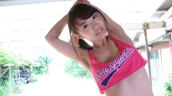 グラドル”小野美月”チャンがファースト作品から大胆露出で鮮烈デビュー！！