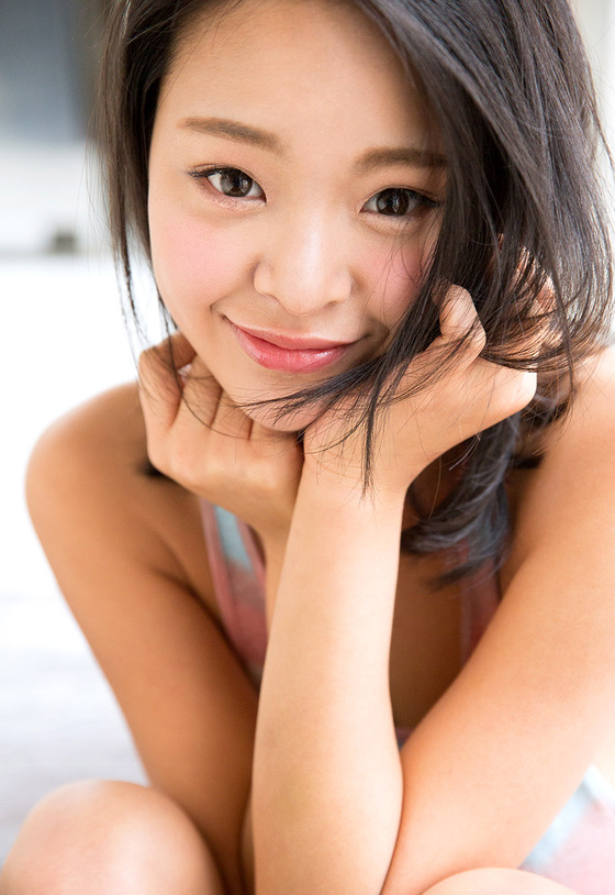 完璧裸身！”南真菜果”ちゃんのモデル級ヌード画像　１