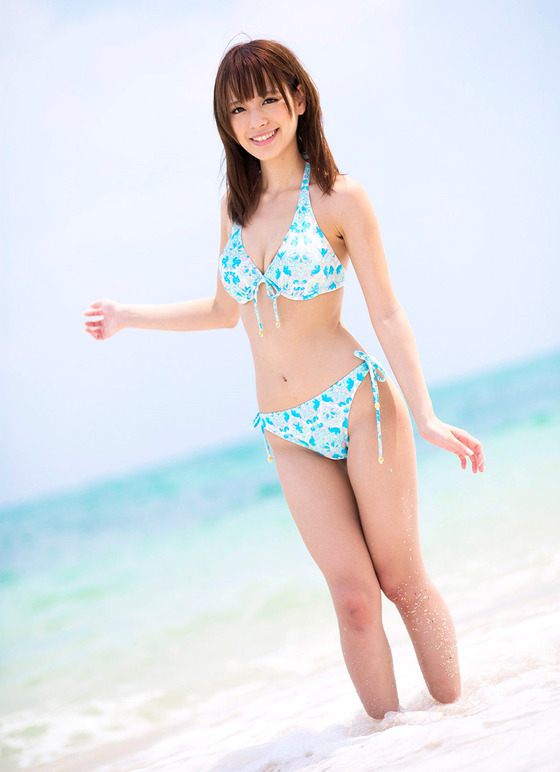 陥没乳首が愛おしい”桃乃木かな”ちゃんヌード画像