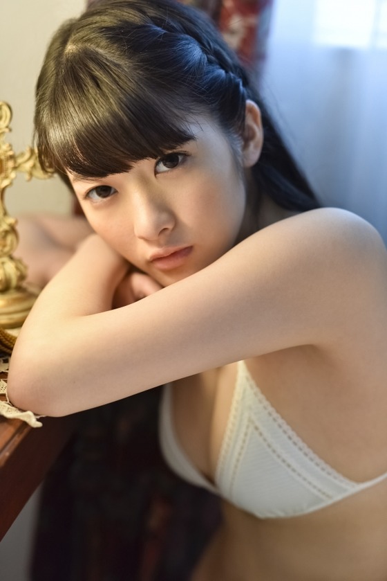 「仮面女子」現役Gカップメンバー、待望の1stイメージ！神谷えりな「えりにゃん日和」