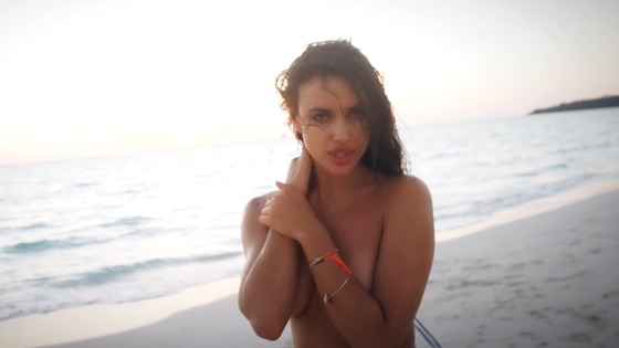 激レア！？日焼けして褐色肌のロシア人美女モデル　Irina_Shayk