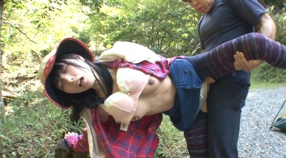おひとりさま山ガールを媚薬で狂わせ何度もイキ漏らす生中セックス