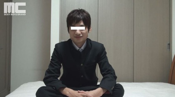 【ゲイ】18歳なりたて琢己クン　童顔とのギャップが大きすぎるビッグオチンチン