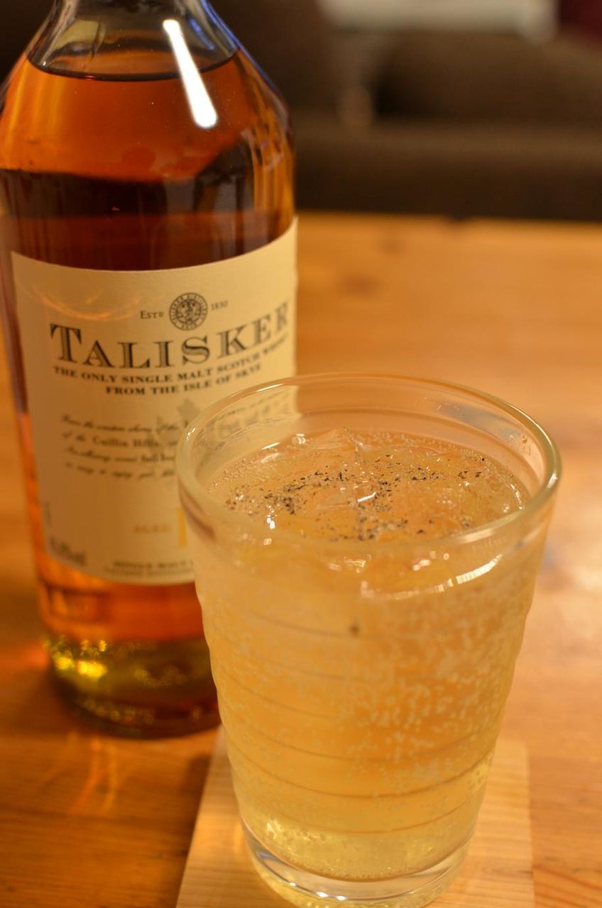 こんなハイボールはいかが タリスカーソーダ ペッパーオントップ 昨日の自分を越えるために