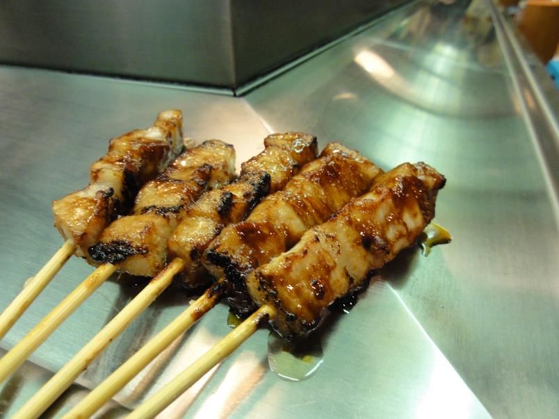 やきとり秋吉新潟西堀店の焼鳥 と 寄居町美たか鮨の中生ちらし 昨日の自分を越えるために やきとり秋吉新潟西堀店の焼鳥 と 寄居町美たか鮨の中生ちらし 昨日の自分を越えるために