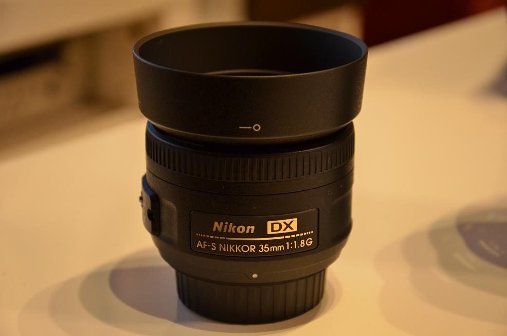Nikon（ニコン）D7000のレンズ 超広角10-24mm f/3.5-4.5G 単焦点35mm f