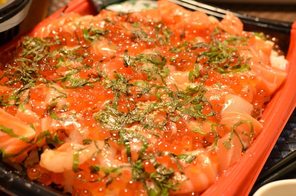 コスコト祭りだ 海鮮漬けちらし バラエティスシロール シーザーサラダ プルコギビーフ 昨日の自分を越えるために