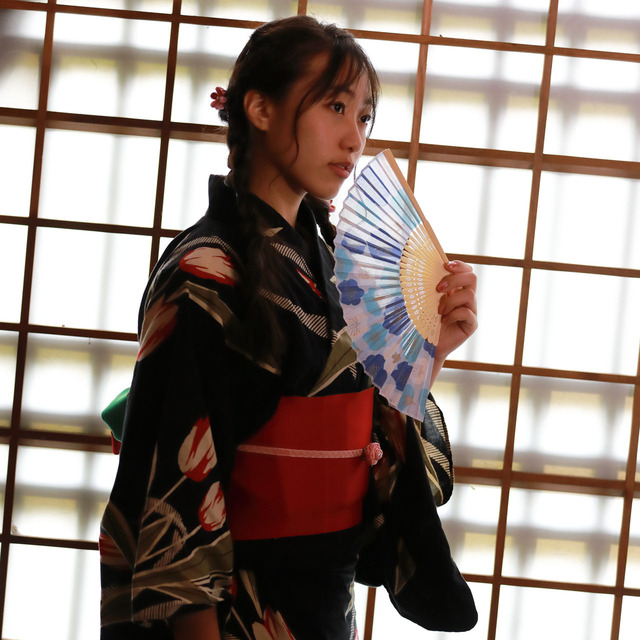 04