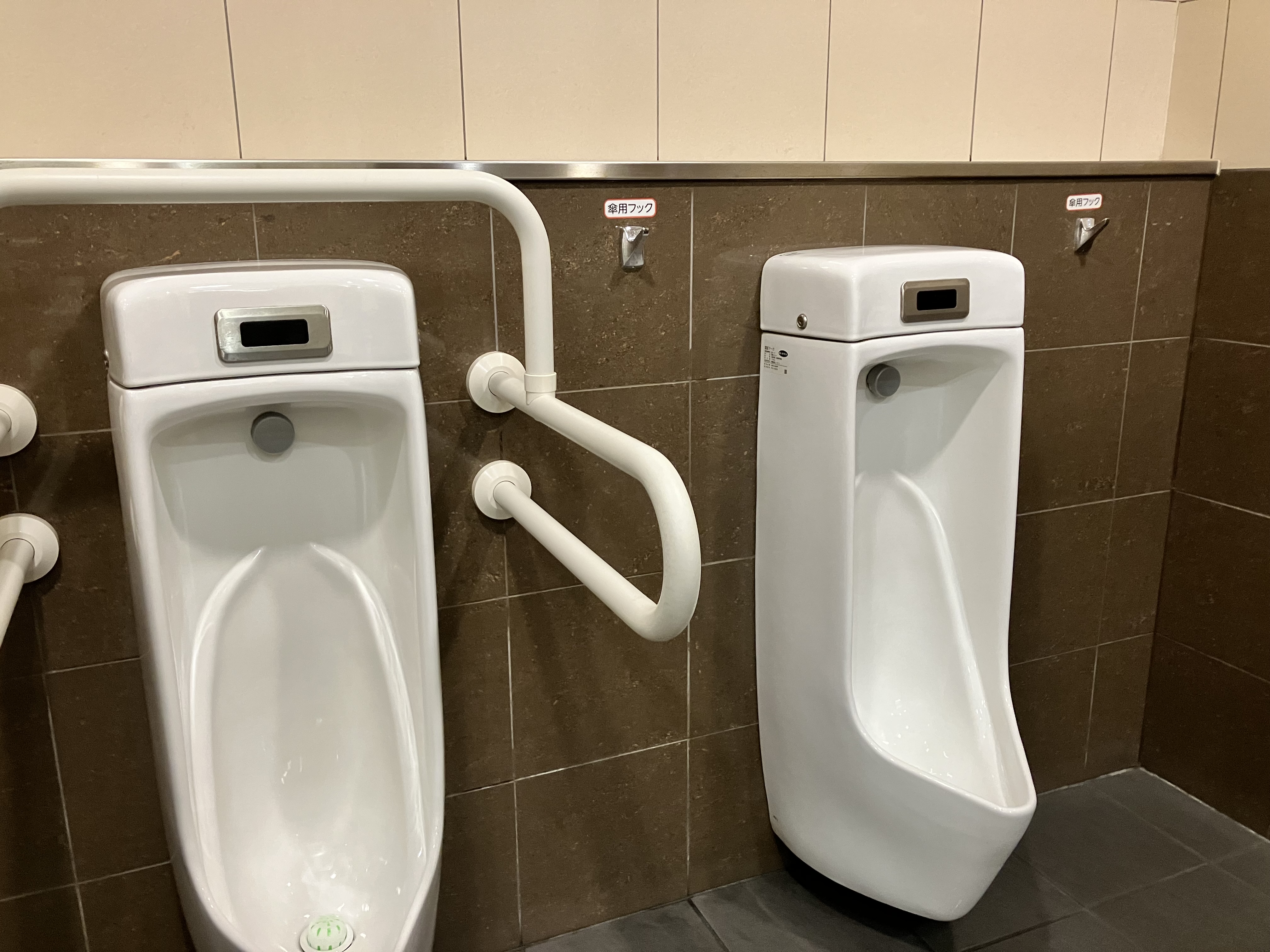 ドミースーパーセンター知立店 東側トイレ : 愛知県トイレ探索記 ドミースーパーセンター知立店 東側トイレ : 愛知県トイレ探索記