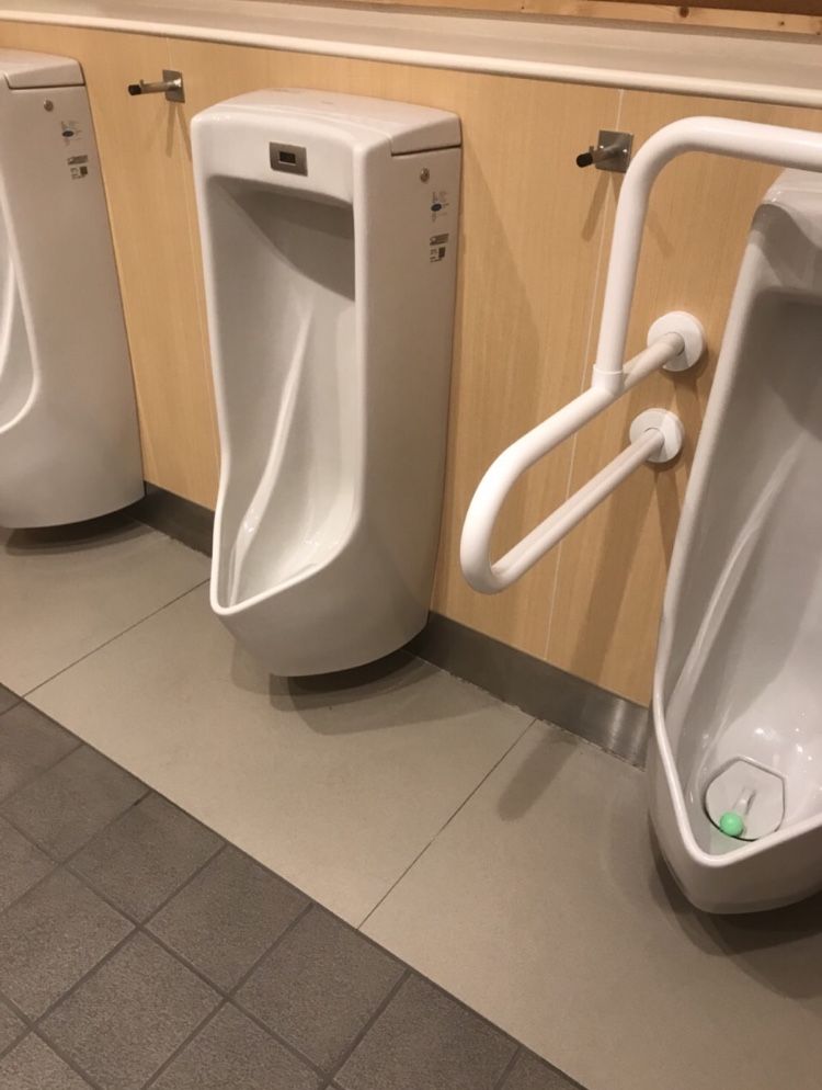 Dcmカーマ 西尾店資材館新トイレ 愛知県トイレ探索記