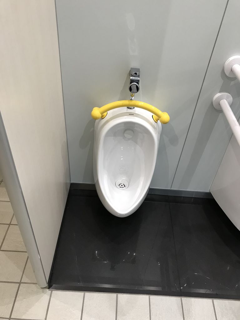 名鉄西尾駅改札外駅西公衆トイレ : 愛知県トイレ探索記