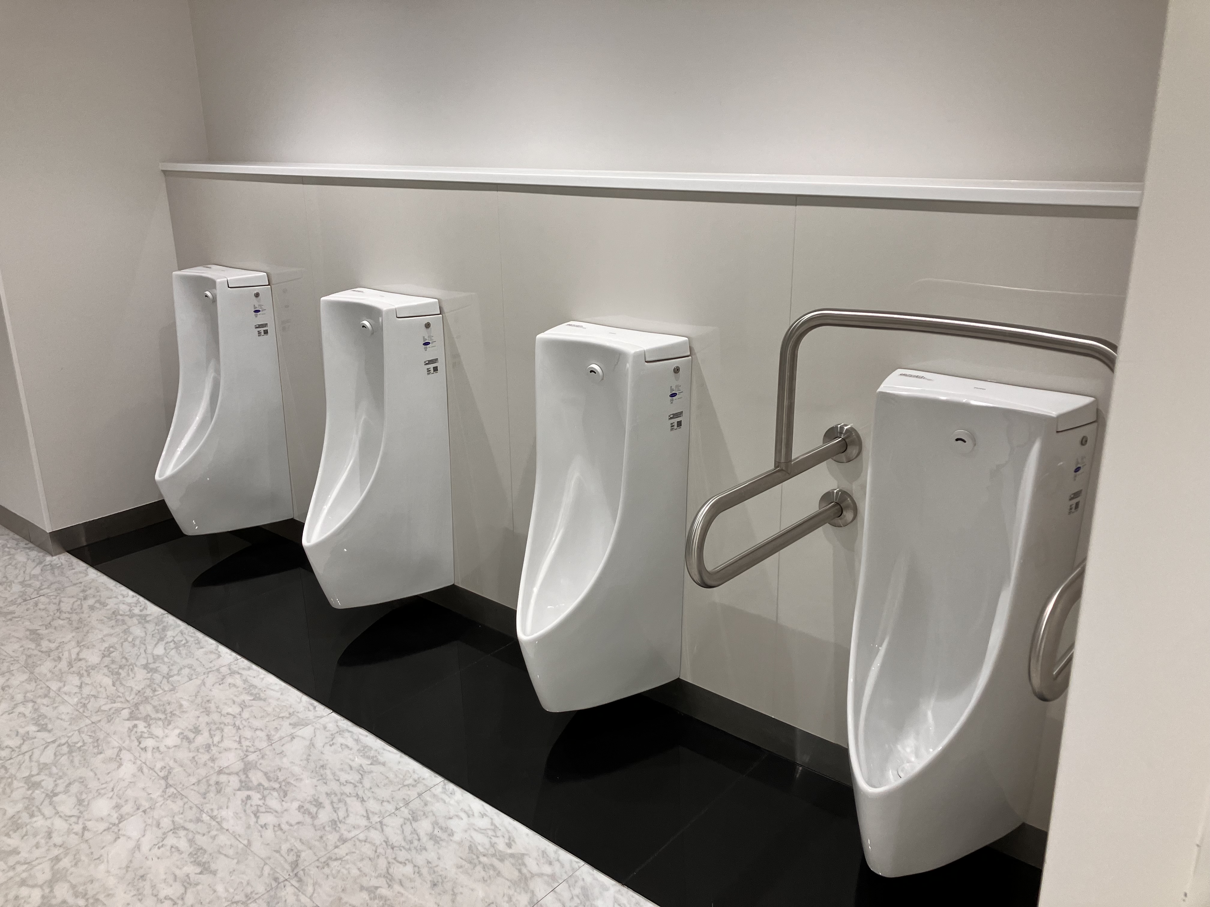 KUDOS 1Fトイレ : 愛知県トイレ探索記