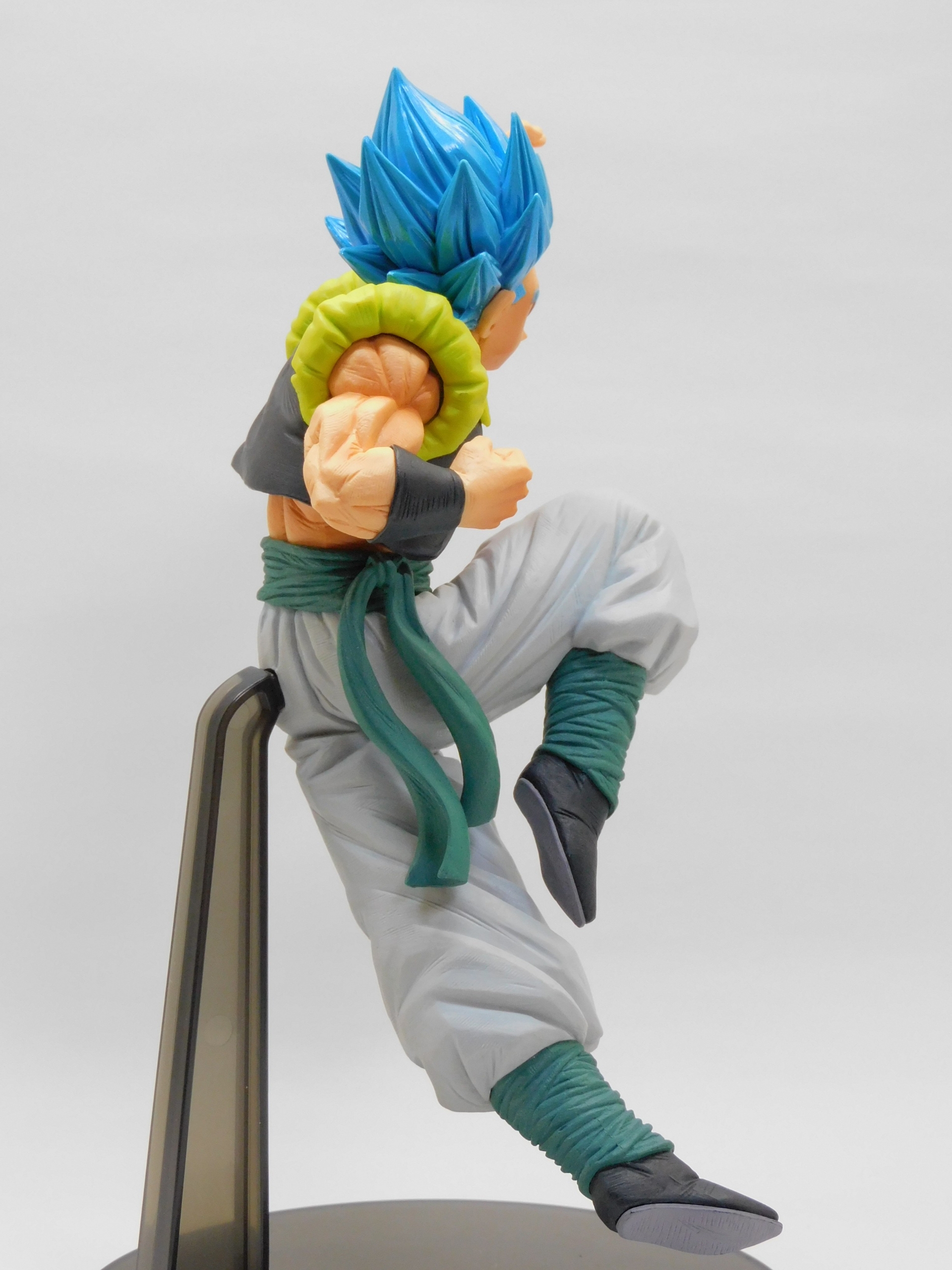 ドラゴンボール 孫悟空FES 其之十三 ゴジータ フィギュア Amazon.co.jp: ドラゴンボール超 孫悟空FES!! 其之十三 超サイヤ
