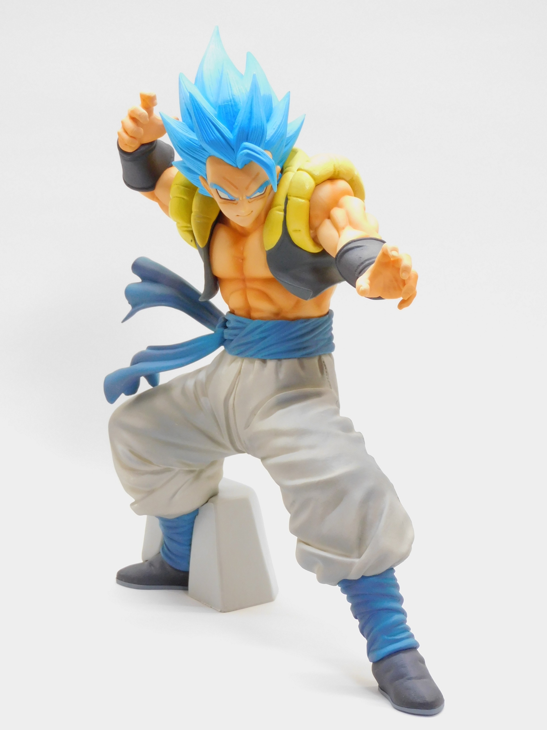 一番くじ ドラゴンボール Vsオムニバス C賞 超サイヤ人ゴジータ レビュー レビューあれこれ
