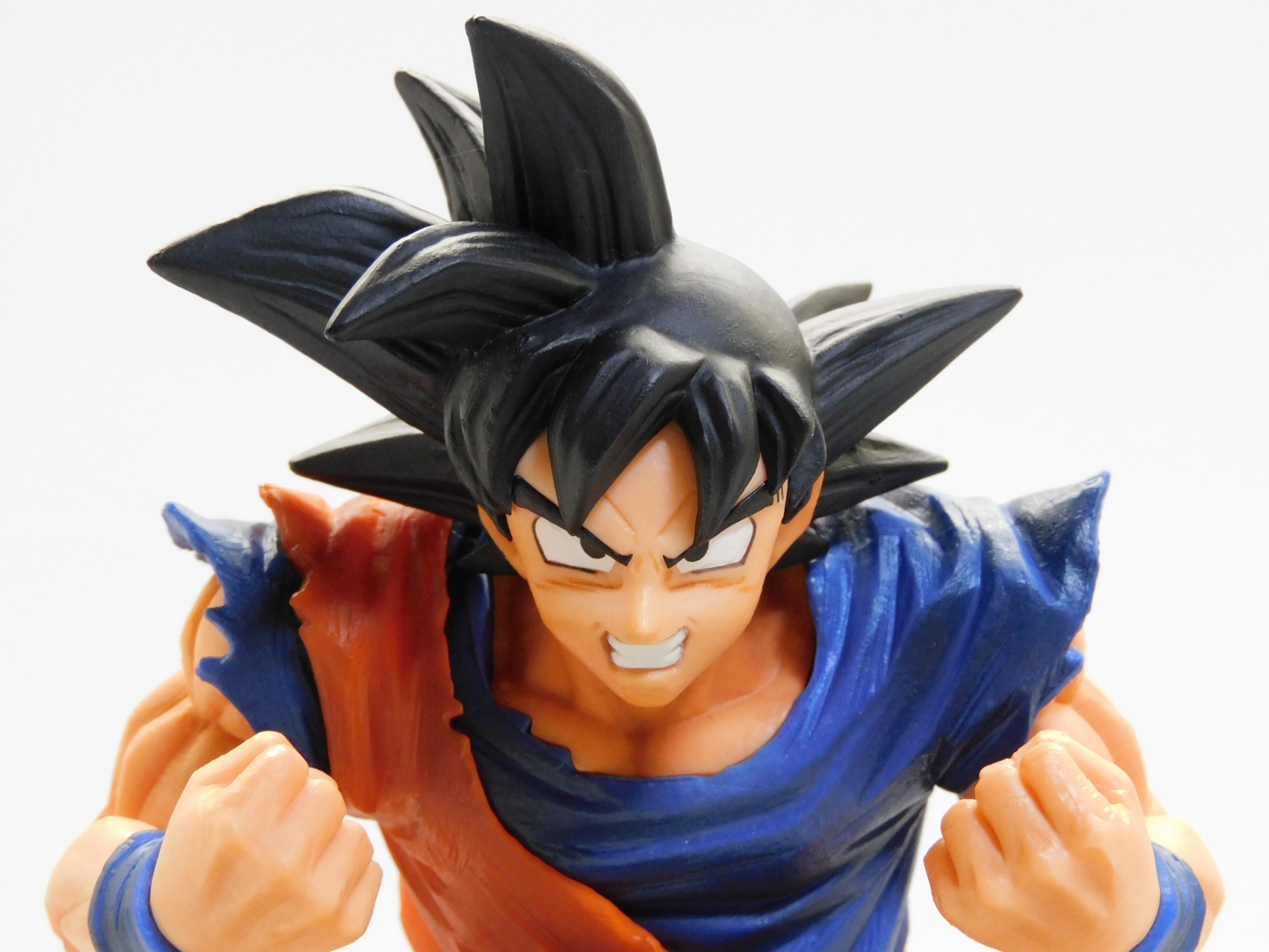 (未使用･未開封品)　界王拳単品 其ノ三 孫悟空 FES ドラゴンボール超 フィギュア son gokou fes 6k88evb Amazon.co.jp: ドラゴンボール超 孫悟空 FES!! 其之三 孫悟空