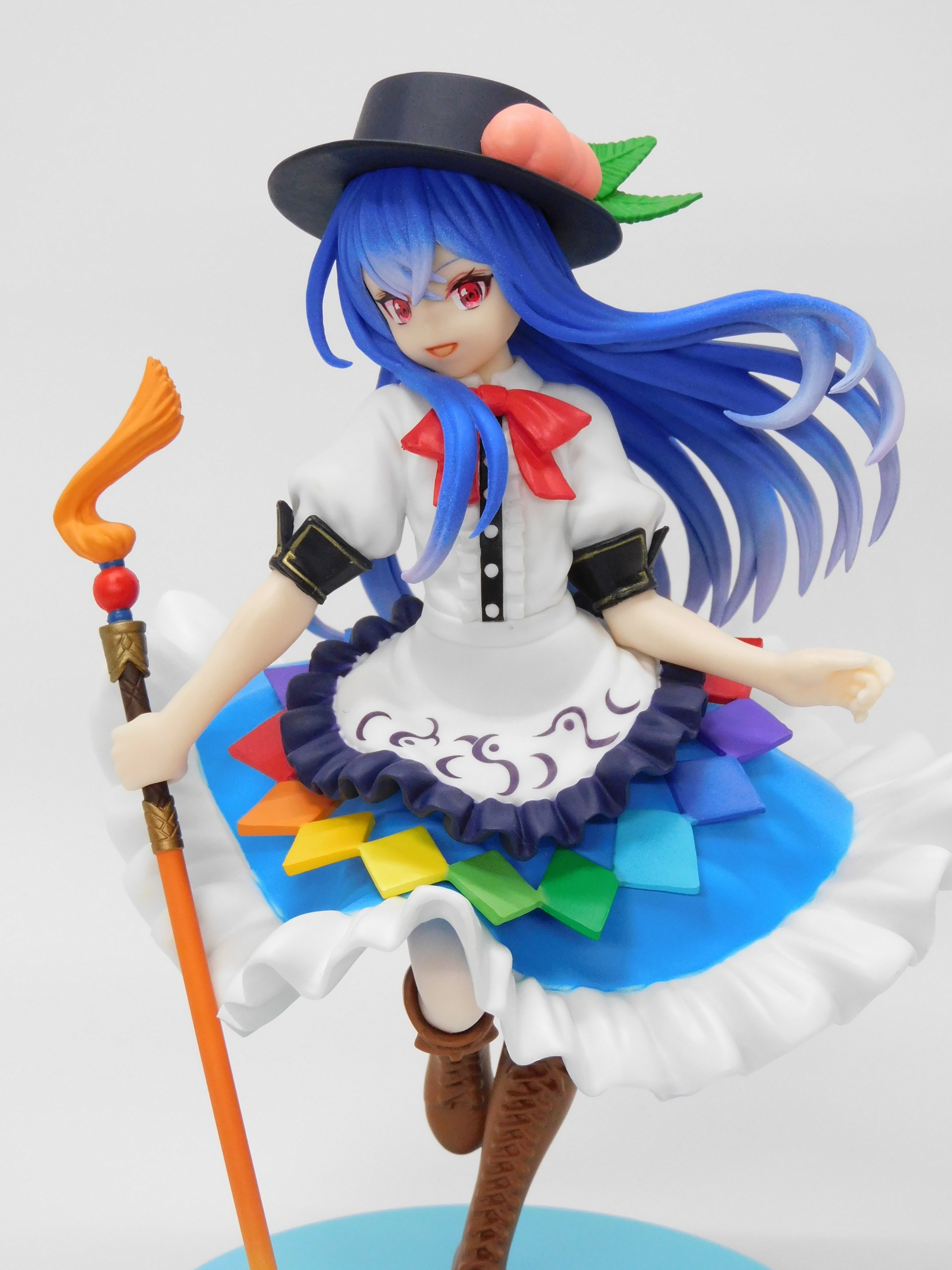 フリュー SSSフィギュア」比那名居天子 レビュー【東方】 : レビュー