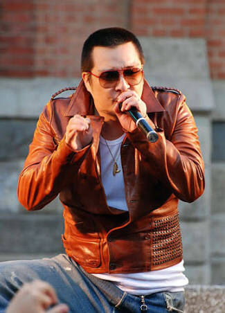 悲報 さらば若旦那 若旦那 元旦那 服装から髪型まで昔とはまるで別人 カピバラ パッド