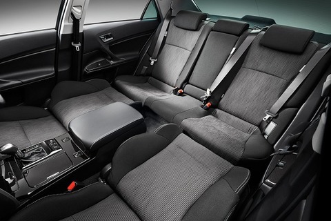 carlineup_markx_interior_comfort_pic_06