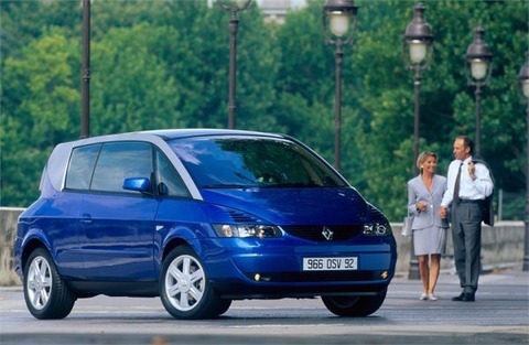 21207166_1999_-_Renault_AVANTIME-600x391