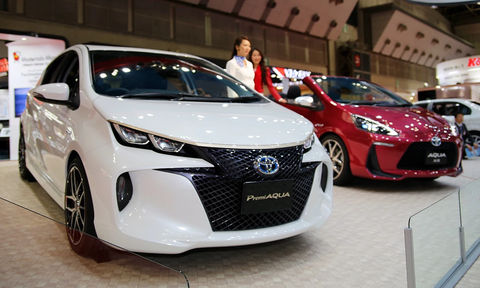TOYOTA_AQUA_41