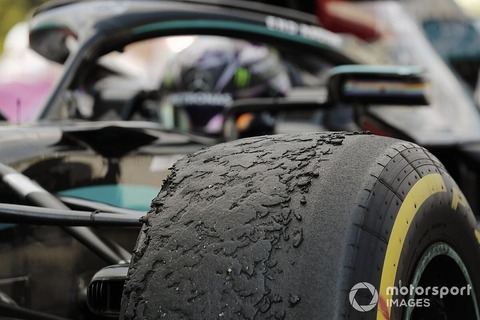 lewis-hamilton-mercedes-amg-pe