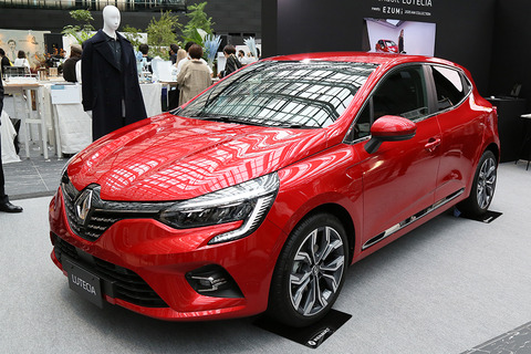 renault-lutecia-_201015_06