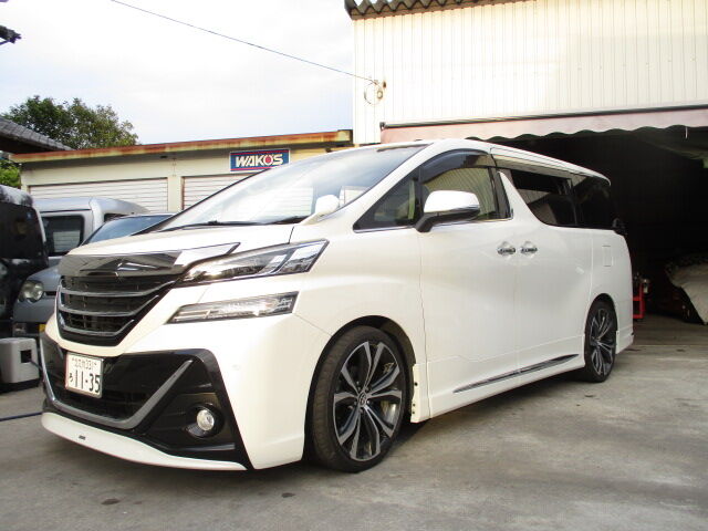 オークション注文 ヴェルファイア 進捗 エアロ 後期テール ｶｰｺﾛﾝﾌﾞｽ ﾌﾞﾛｸﾞ