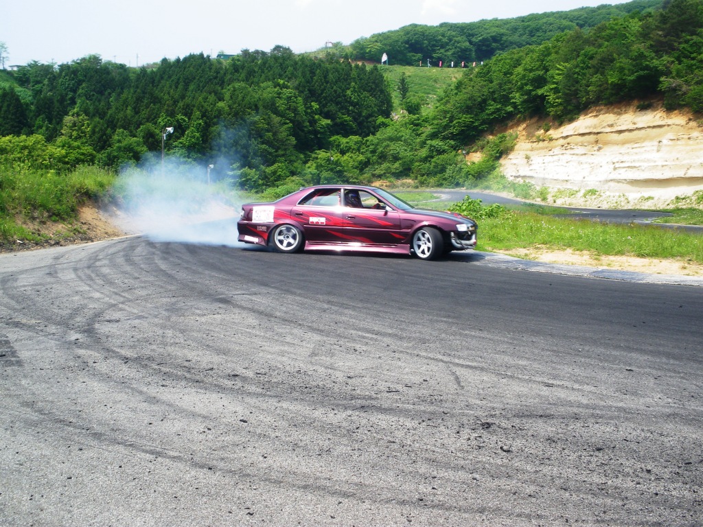 行ってきました エビスサーキットへ ツアラーｖ専門店 チェイサー マーク２ クレスタ 中古車 ｃａｒｉｎｃ 佐倉店の日常