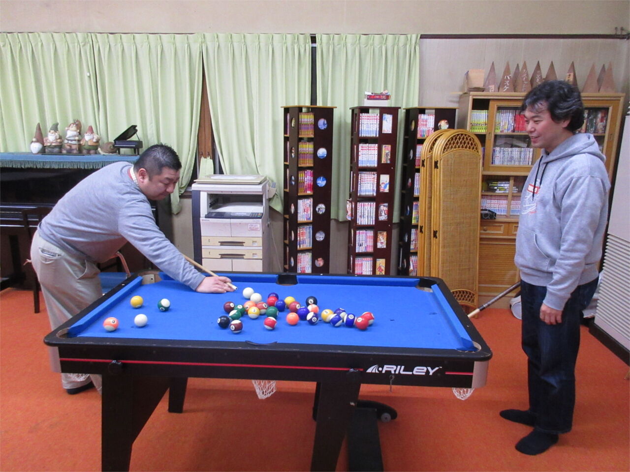 B00EB1FA-F435-4D26-9A6F-FE202E1B7673