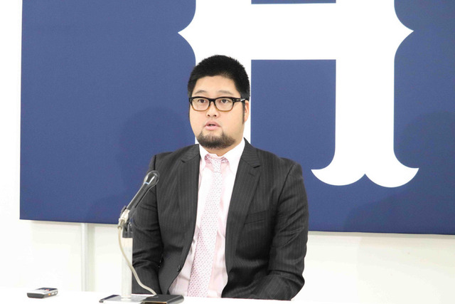 カープ中崎翔太_1500万減の年俸1億4500万で契約更改