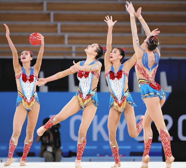 東京五輪セーラームーン新体操ウズベキスタン代表ムーンライト伝説