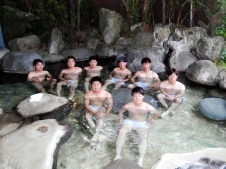 カープ温泉江草カット_01