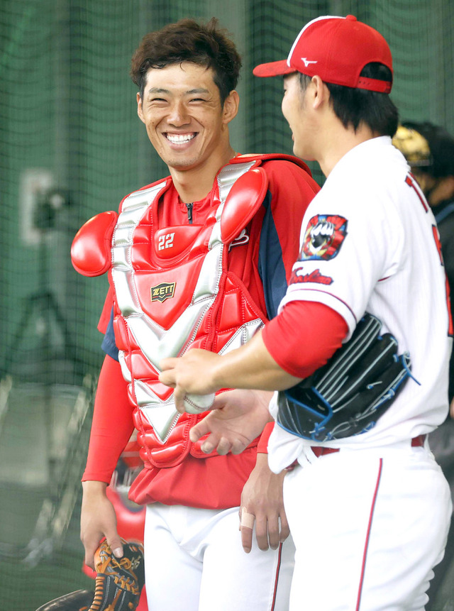 カープ中村奨成、天国のノムさんに活躍誓う