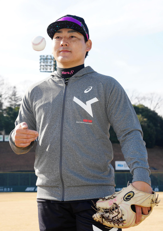 丸佳浩が右目の手術を告白「別に選球眼がよくなるとかでもないです」