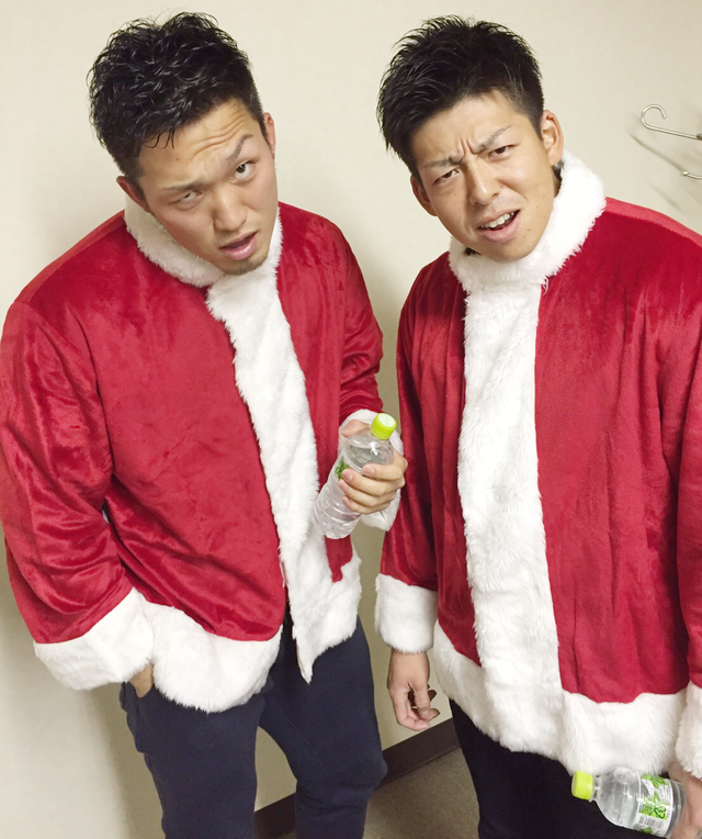 鈴木誠也野間峻祥サンタ
