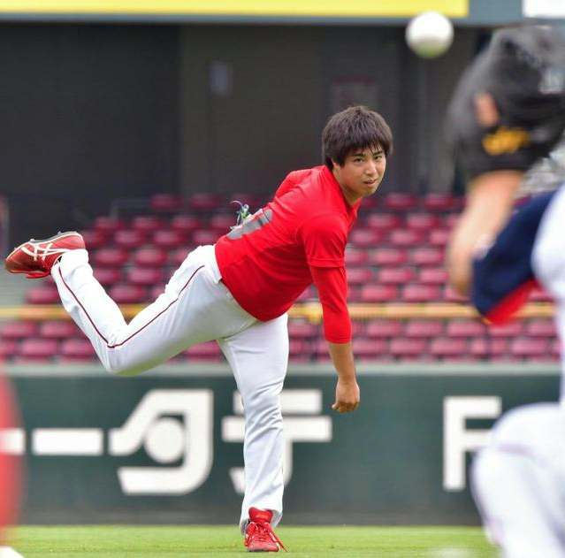 野村祐輔地方球場の鬼