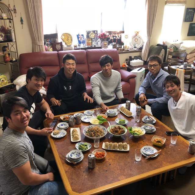 中田翔_広島実家_食事会_07