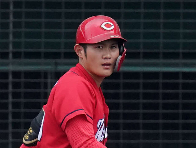 正随プロ初スタメンで今季初ヒット