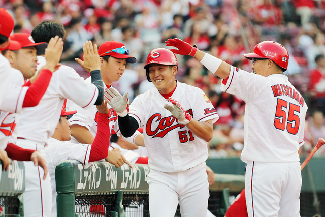 小園海斗プロ初ヒット初得点