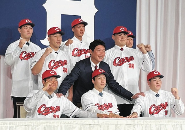 12球団育成選手保有数